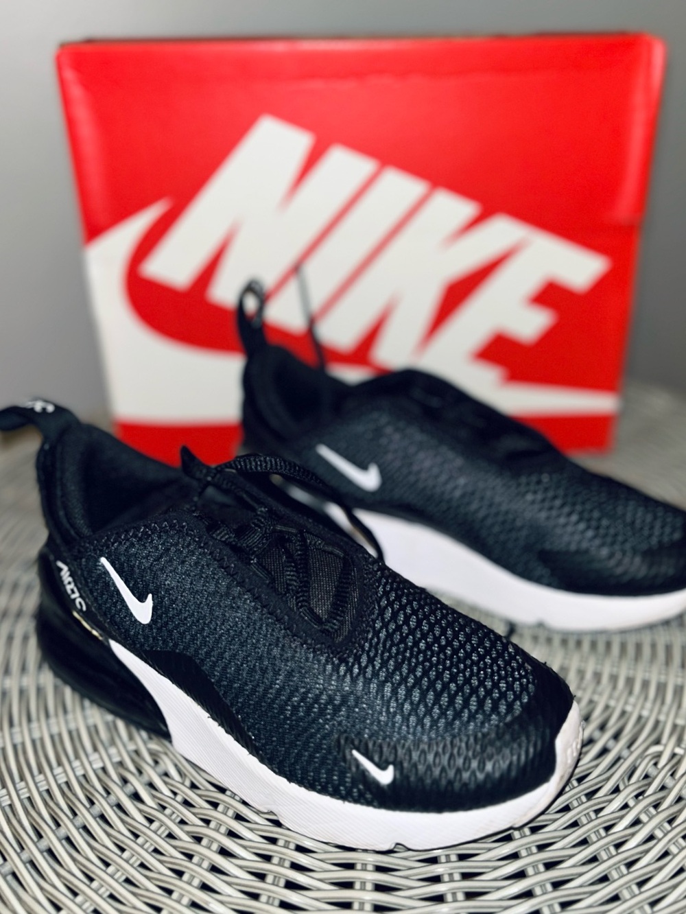 Nike Airmax 270 sneakers, size 13c worn once!